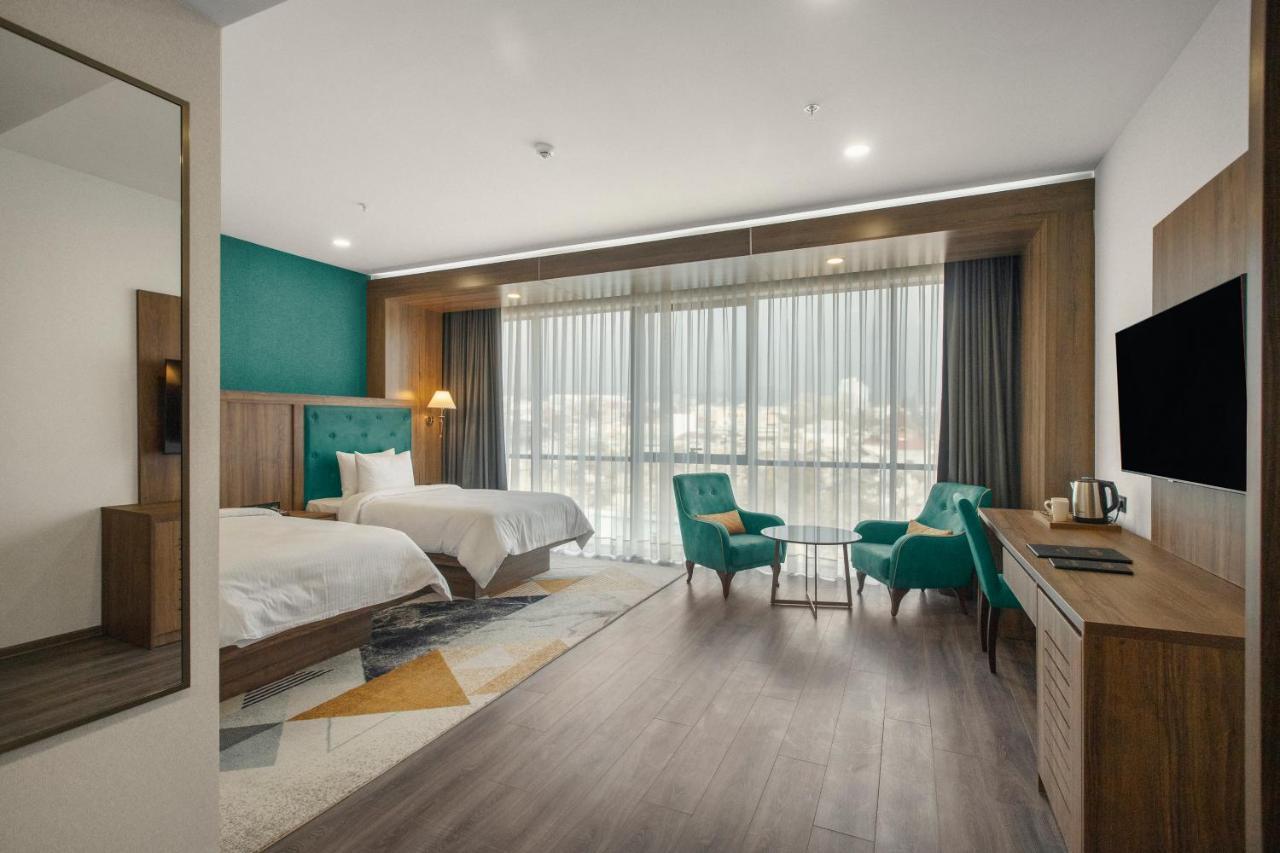 Royal Tulip Hotel & Casino, Tbilisi Exteriér fotografie